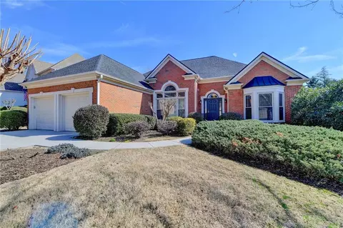 3660 Paddock Xing, Suwanee, GA 30024 photo 2