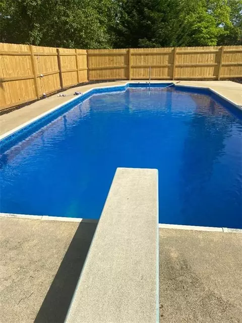 3276 Parker Rd, Gainesville, GA 30504