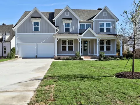 330 Cavin Dr, Roswell, GA 30076