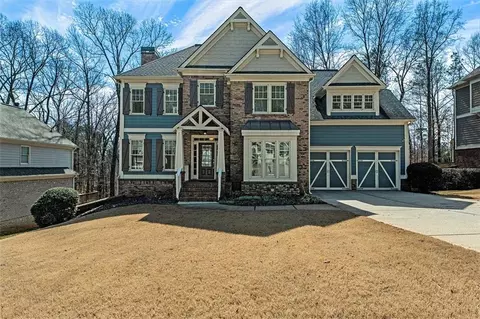 9821 Forest Hill Dr, Douglasville, GA 30135
