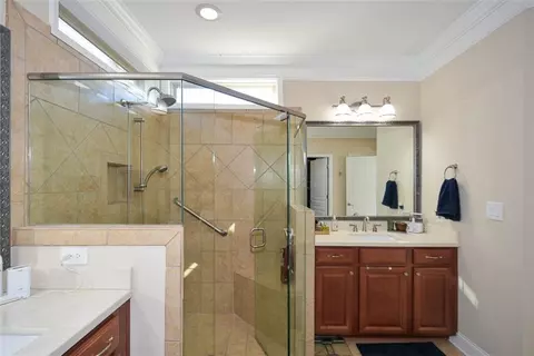 Bath - 124 Laurel Glory Rd, Canton, GA 30114 photo 3 of 7