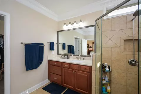 Bath - 124 Laurel Glory Rd, Canton, GA 30114 photo 2 of 7
