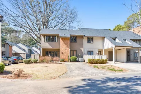 896 Cedar Creek Ct SE, Marietta, GA 30067