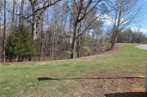 802 Rockhound Dr, Dahlonega, GA 30533