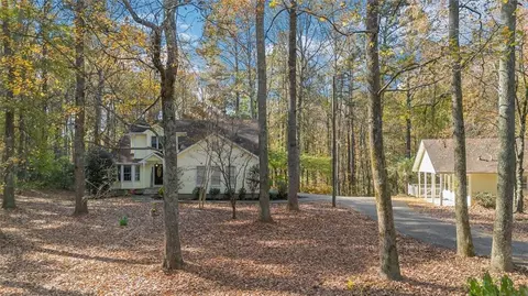 2027 Thomas Rd, Canton, GA 30115 photo 4