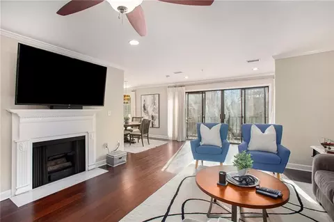 28204 Plantation Dr, Atlanta, GA 30324