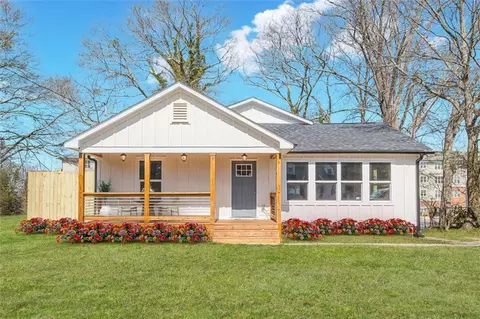 1863 Penelope Rd NW, Atlanta, GA 30314