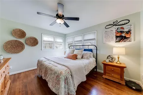 Bedroom - 482 Scott St, Commerce, GA 30529 photo 3 of 4