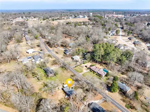View/Area - 482 Scott St, Commerce, GA 30529 photo 5 of 6