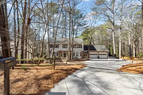 9305 Martin Rd, Roswell, GA 30076
