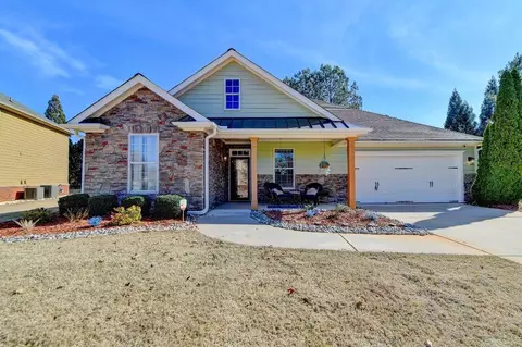 4975 Roosevelt Cir, Cumming, GA 30040
