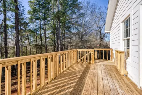 Exterior - 1811 Rock Creek Rd, Toccoa, GA 30577 photo 10 of 14