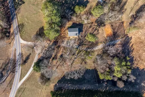 View/Area - 1811 Rock Creek Rd, Toccoa, GA 30577 photo 1 of 4