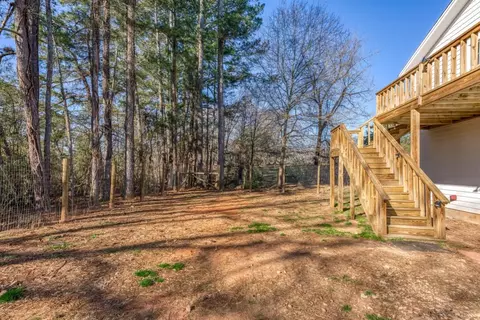 Exterior - 1811 Rock Creek Rd, Toccoa, GA 30577 photo 11 of 14