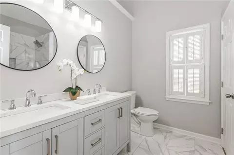 Bath - 70 Fairview Chase, Covington, GA 30016 photo 1 of 4