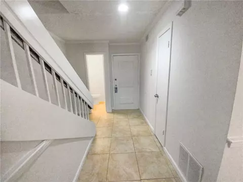 10 Willowick Dr, Lithonia, GA 30038 photo 9