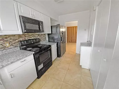 10 Willowick Dr, Lithonia, GA 30038 photo 8