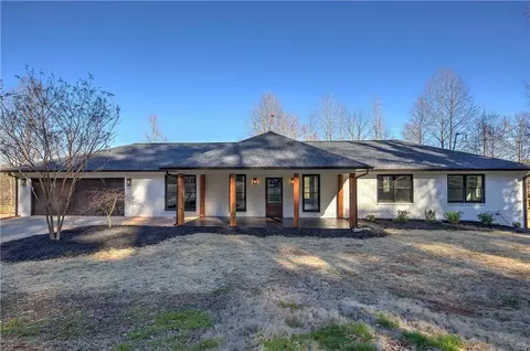 3019 Trickum Rd, Woodstock, GA 30188