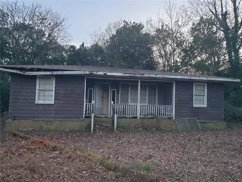 123 Phillips Dr, Macon, GA 31217