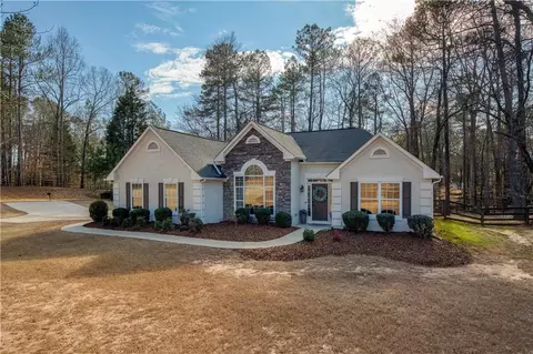 Exterior - 505 Heddingham Ct, Milton, GA 30004 photo 3 of 15