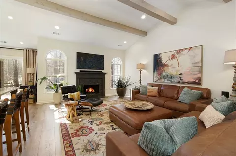 Living - 505 Heddingham Ct, Milton, GA 30004 photo 7 of 7