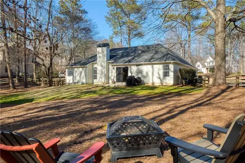 Exterior - 505 Heddingham Ct, Milton, GA 30004 photo 14 of 15