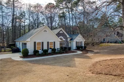 505 Heddingham Ct, Milton, GA 30004