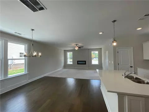 4230 Easter Lily Ave, Buford, GA 30518 photo 9