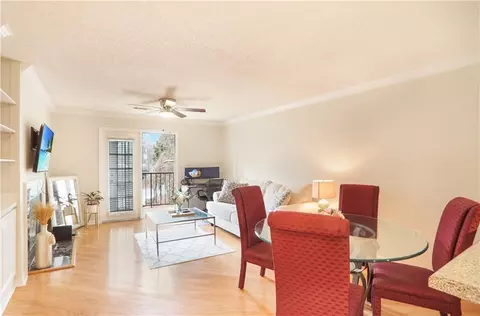 3655 Habersham Rd NE #239, Atlanta, GA 30305