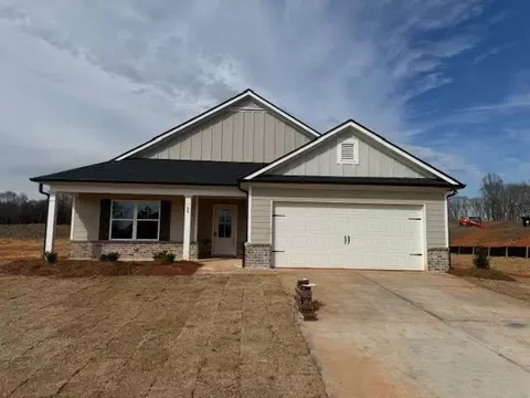 99 Franklin Hills Dr, Carnesville, GA 30521