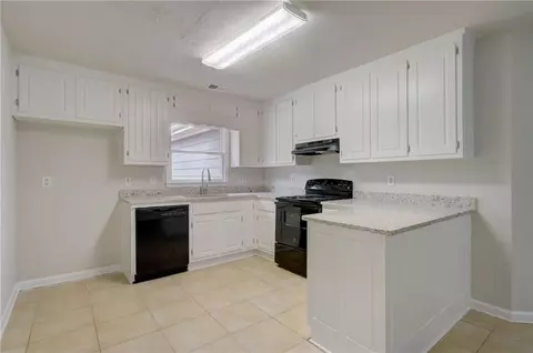 130 Millcrest Dr, Covington, GA 30016 photo 11