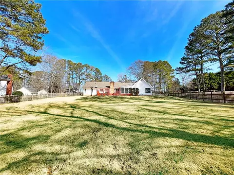 50 Brandy Chase, Carrollton, GA 30117