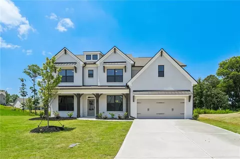 6118 Empress Ct, Gainesville, GA 30506