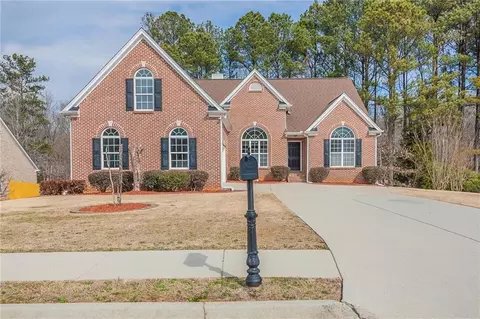 571 Waterstone Dr, Lawrenceville, GA 30046