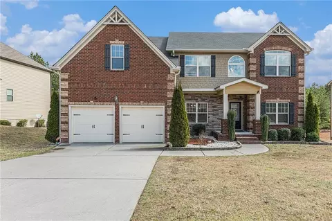 622 Baffling Ln, Fairburn, GA 30213