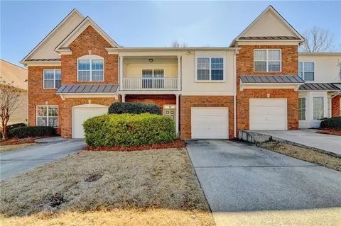 384 Saint Claire Dr, Alpharetta, GA 30004