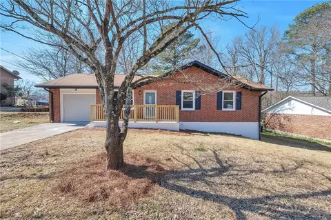 7205 Lady Heidi Ct, Jonesboro, GA 30236