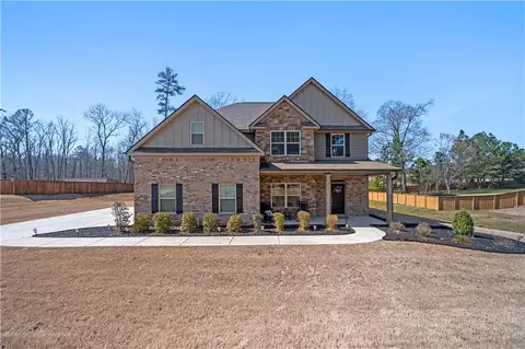 312 Steamwood Ln, Mcdonough, GA 30252