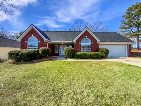 785 Pebble Blvd, Covington, GA 30016