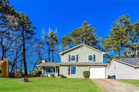 968 Lake Watch Dr, Stone Mountain, GA 30088