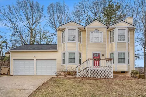 1774 May Glen Dr NW, Acworth, GA 30102