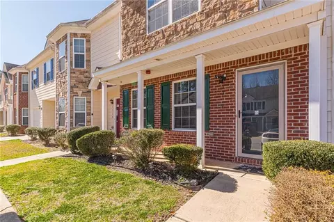1717 Old Dogwood, Jonesboro, GA 30238