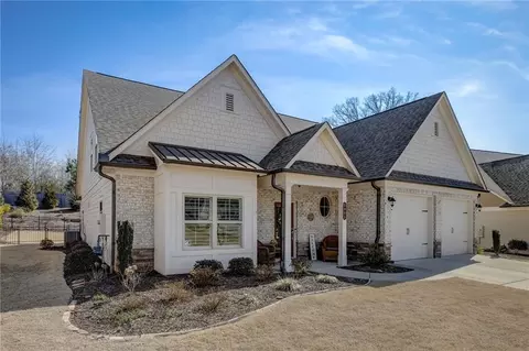 2085 Nestledown Dr, Cumming, GA 30040