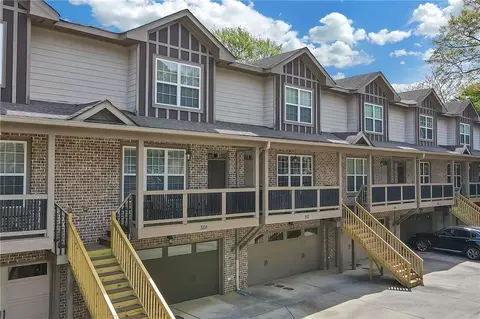 320 Vannoy Park Lane Dr, Atlanta, GA 30316