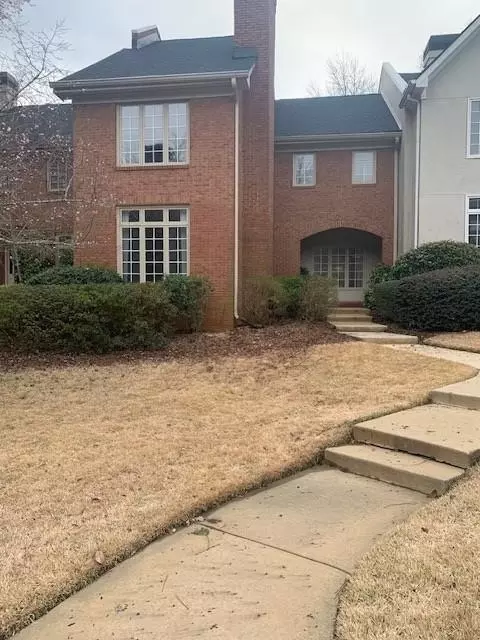 3 Paces West Ter NW, Atlanta, GA 30327