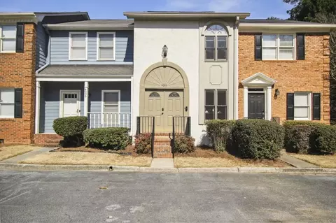 4003 Elm St, Chamblee, GA 30341