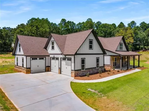 3643 Galley Ct, Gainesville, GA 30506