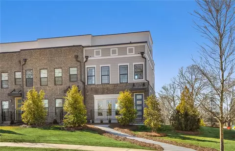 1044 Burnside Rd NW, Atlanta, GA 30318
