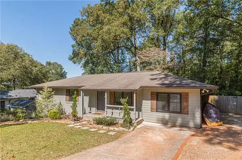 343 Concord Woods Dr SE, Smyrna, GA 30082