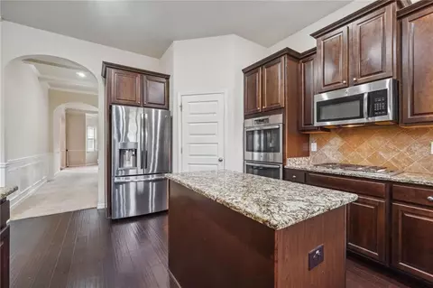 Kitchen - 209 Traditions Ln, Hampton, GA 30228 photo 6 of 7